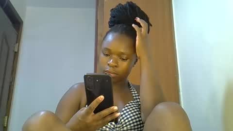 holy_ebony online show from 22, 5, 2026
