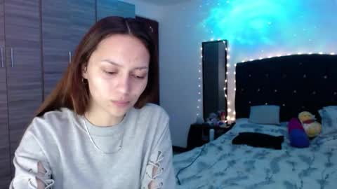 Juli online show from 11, 9, 2025