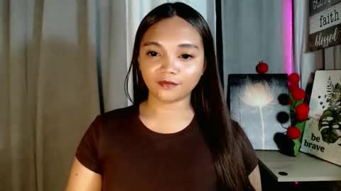 Snapshot of holy_shine chatting on 4, 5, 2026 Bella online show from 4, 5, 2026