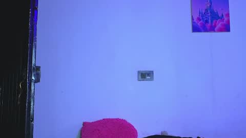 Snapshot of holy_taby_ chatting on 11, 7, 2026 online show from 11, 7, 2026