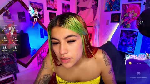 Snapshot of holyeva chatting on 7, 2, 2025 online show from 7, 2, 2025