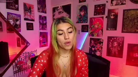 Snapshot of holyeva chatting on 16, 2, 2025 online show from 16, 2, 2025