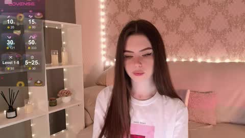 Snapshot of holymiax chatting on 1, 5, 2026 Mia online show from 1, 5, 2026