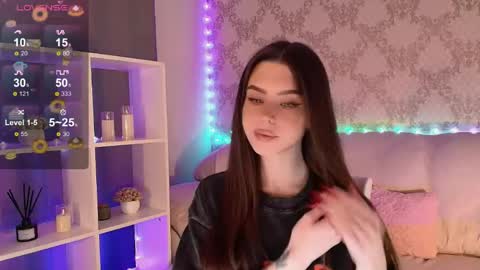 Snapshot of holymiax chatting on 14, 5, 2026 Mia online show from 14, 5, 2026
