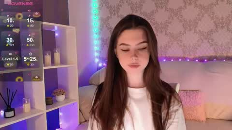 Snapshot of holymiax chatting on 17, 5, 2026 Mia online show from 17, 5, 2026