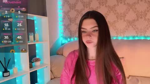Snapshot of holymiax chatting on 24, 5, 2026 Mia online show from 24, 5, 2026