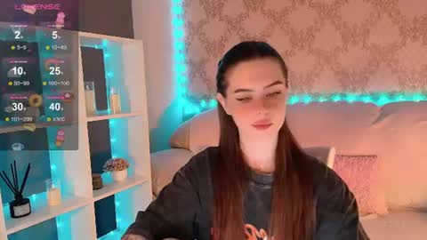 Snapshot of holymiax chatting on 13, 6, 2026 Mia online show from 13, 6, 2026