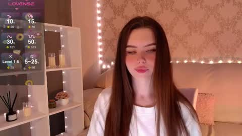 Snapshot of holymiax chatting on 12, 7, 2026 Mia online show from 12, 7, 2026