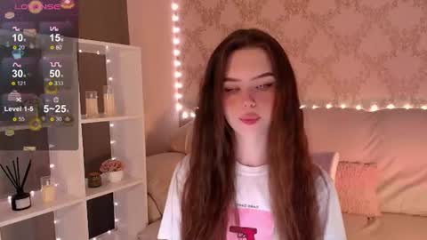Snapshot of holymiax chatting on 13, 7, 2026 Mia online show from 13, 7, 2026