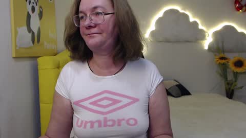 holymilfa online show from 8, 2, 2025