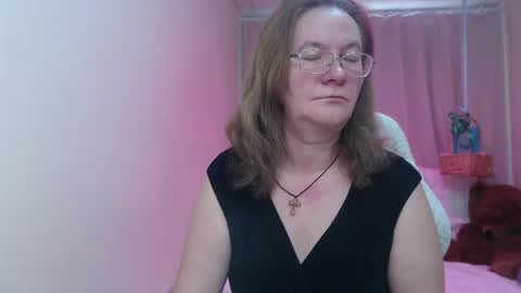 holymilfa online show from 5, 4, 2026