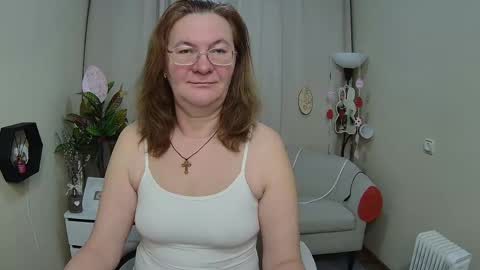 holymilfa online show from 14, 4, 2026