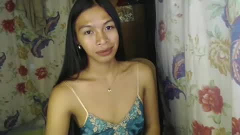 Snapshot of holyoshirinra69 chatting on 25, 3, 2026 yoshi online show from 25, 3, 2026