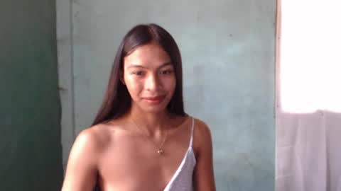 Snapshot of holyoshirinra69 chatting on 23, 4, 2026 yoshi online show from 23, 4, 2026
