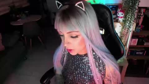 Mila Purple online show from 12, 2, 2026