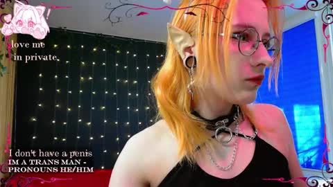 Honelints boyblonde hair AsterMIntfemboybrown hair online show from 9, 3, 2025