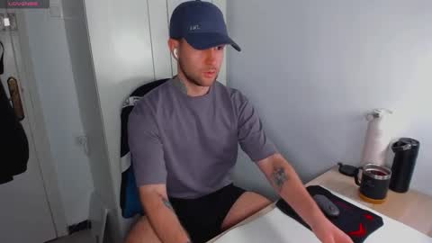 Andrew online show from 29, 3, 2026