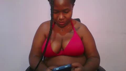 honey_beb online show from 21, 10, 2025