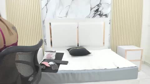 Snapshot of honeyangelh chatting on 26, 2, 2026 honeyangelh online show from 26, 2, 2026