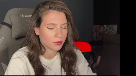 Snapshot of honeyed_hazze chatting on 3, 6, 2026 honeyed_hazze online show from 3, 6, 2026