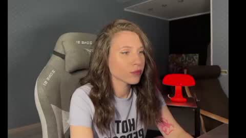 Snapshot of honeyed_hazze chatting on 8, 6, 2026 honeyed_hazze online show from 8, 6, 2026