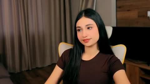 Snapshot of honeylanaa chatting on 13, 5, 2026 Lana online show from 13, 5, 2026