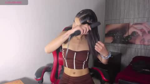 Snapshot of honeyluxe_ chatting on 30, 4, 2026 HONEY LUXE online show from 30, 4, 2026