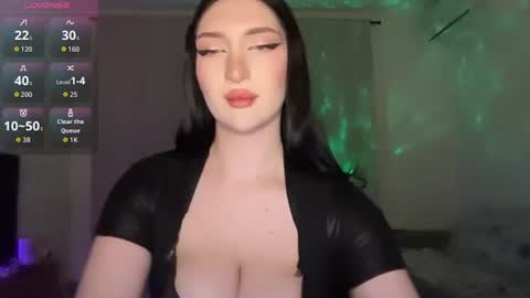 Snapshot of honeym00nbae chatting on 29, 7, 2026 Hanna online show from 29, 7, 2026