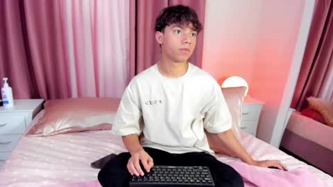 honeymoon_sariel online show from 9, 11, 2025