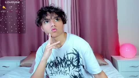 honeymoon_sariel online show from 9, 3, 2026