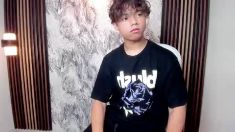 honeymoon_sariel online show from 17, 4, 2026