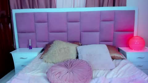 Snapshot of honeymoon_sariel chatting on 24, 5, 2026 honeymoon_sariel online show from 24, 5, 2026