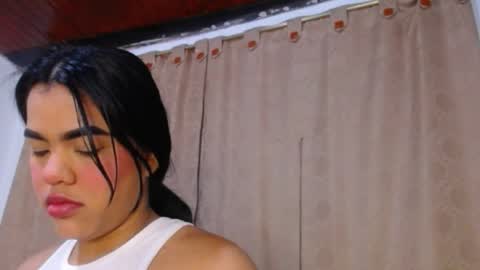 Snapshot of honeypussy3021 chatting on 3, 6, 2026 Victoria online show from 3, 6, 2026