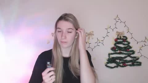 honeyveil online show from 7, 1, 2026