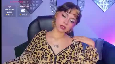 Snapshot of honeyy_taylor chatting on 14, 7, 2026 honeyy_taylor online show from 14, 7, 2026