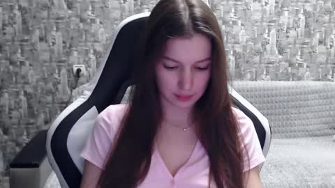 Nancy online show from 3, 12, 2024