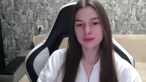 Nancy online show from 20, 1, 2025