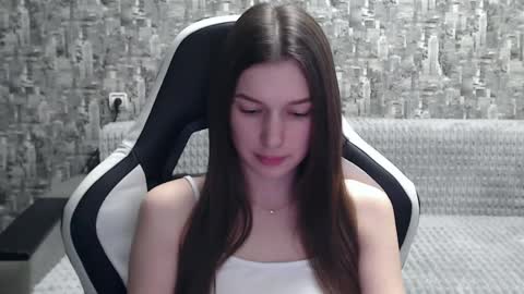 Nancy online show from 26, 1, 2025