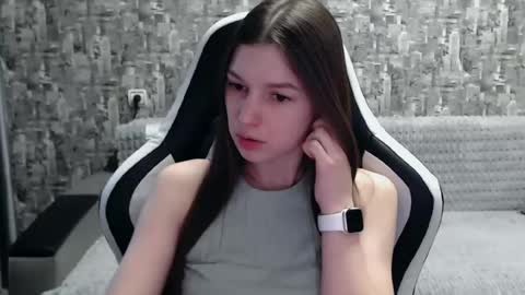 Nancy online show from 24, 2, 2025