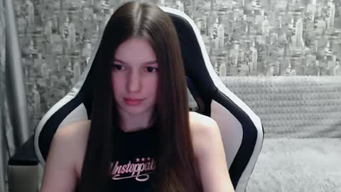 Nancy online show from 25, 2, 2025