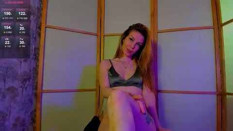 Snapshot of honeyyy_bunny chatting on 22, 9, 2025 the perfectgirl online show from 22, 9, 2025