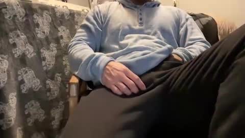 Snapshot of hoodiesahdgoodies chatting on 2, 2, 2026 D online show from 2, 2, 2026