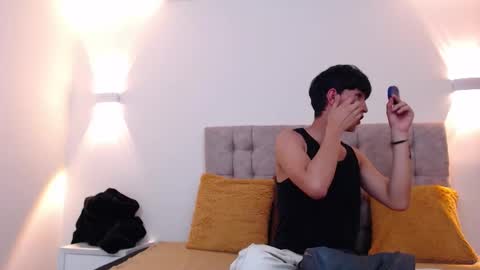 Snapshot of hoot_booys_ chatting on 14, 11, 2025 hoot_booys_ online show from 14, 11, 2025