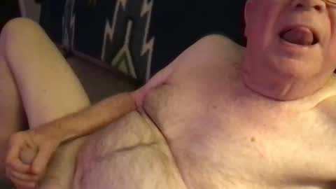 Snapshot of horndog69b chatting on 23, 5, 2026 horndog online show from 23, 5, 2026