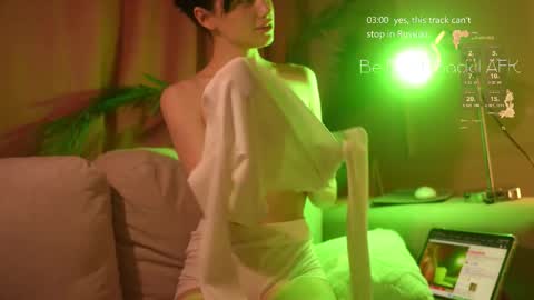 Horney Jozy online show from 10, 4, 2026