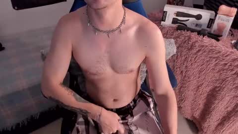 Jhulian online show from 8, 1, 2026