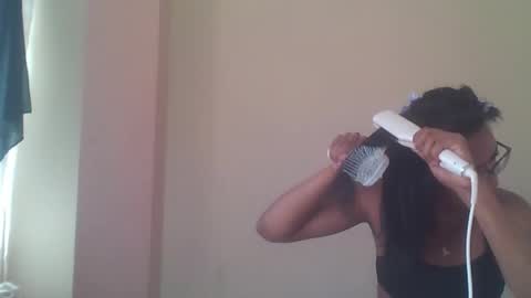Snapshot of horny_brii chatting on 3, 8, 2026 horny_brii online show from 3, 8, 2026