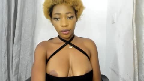 Snapshot of horny_ebonygirl chatting on 14, 9, 2025 Horny ebonygirl online show from 14, 9, 2025