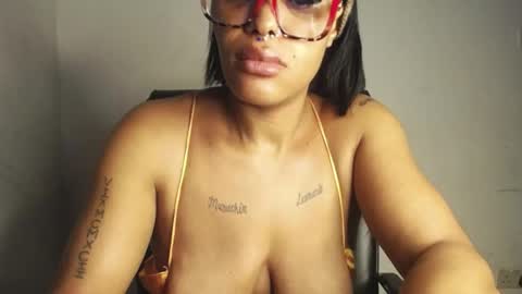 horny_ebonygirl_ online show from 6, 4, 2026