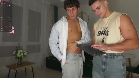 Extaz Athrey Howard online show from 3, 12, 2025